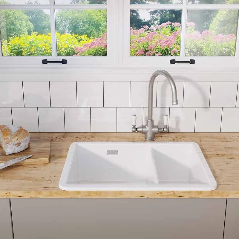 Blanco VILLAE LH Farmhouse Ceramic 1.5 Bowl Kitchen Sink - Crystal White - 525165 Blanco VILLAE LH Farmhouse Ceramic 1.5 Bowl Kitchen Sink - Crystal White - 525165 -Kitchen Series Shop 5 2 525165 lifestyle1