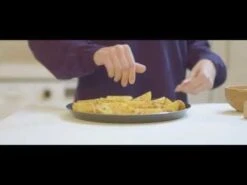 Samsung 1400W 28 Litre Combi Convection Microwave - Silver - MC28M6075CS