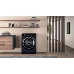 Hotpoint NSWF945CBSUKN FS 1400 Washing Machine - Black -Kitchen Series Shop h o hotpoint washing machine lifestyle2