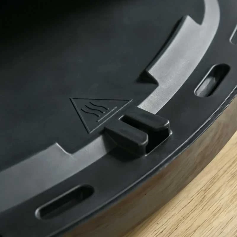 HOMCOM 1700W 6.5 Litre Air Fryer with Digital Display - Black - 800-120V70 HOMCOM 1700W 6.5 Litre Air Fryer With Digital Display - Black - 800-120V70 -Kitchen Series Shop homcom 800120v70 close up view