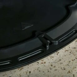 HOMCOM 1500W 4.5 Litre Air Fryer With Rapid Air Circulation - Black - 800-122V70 -Kitchen Series Shop homcom 800122v70 close up view