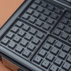 HOMCOM 1200W 4 Slice Waffle Maker - Black - 800-135V70 -Kitchen Series Shop homcom 800135v70 waffle