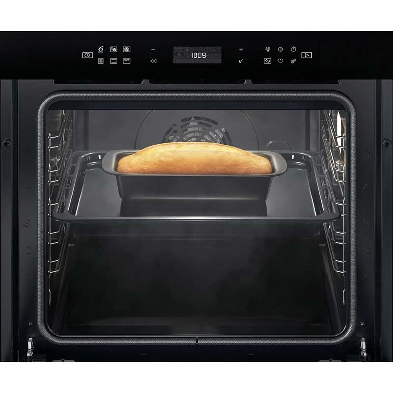Whirlpool W7 OS4 4S1 P BuiIt In Single Pyrolytic Oven - Black & St/Steel Whirlpool W7 OS4 4S1 P BuiIt In Single Pyrolytic Oven - Black & St/Steel -Kitchen Series Shop whirlpool w7os44s1p baking display