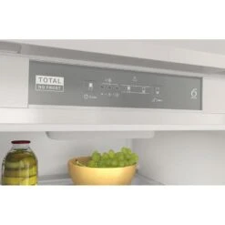 Whirlpool WHC18 T311 UK Built-In Frost Free 70/30 Fridge Freezer - White -Kitchen Series Shop whirlpool whc18t311uk fridge temperature functions close up view